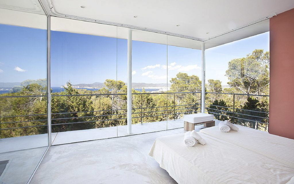 VILLA 305 6 BEDROOMS CALA BASSA IBIZA gallery image 38