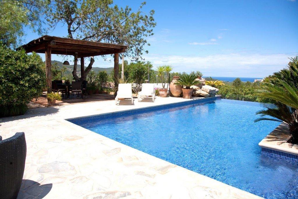 VILLA 001 5 BEDROOMS SAN AGUSTIN IBIZA gallery image 1