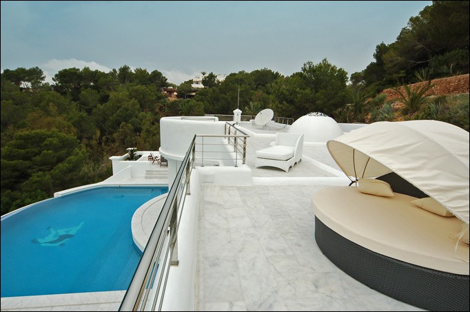 Villa 284 5 BEDROOMS CALA JONDAL IBIZA gallery image 8