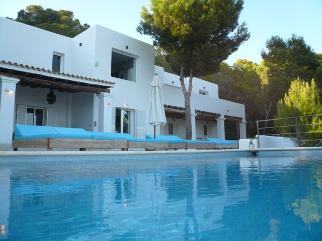 VILLA 279 6 BEDROOMS ES CUBELLS IBIZA gallery image 2