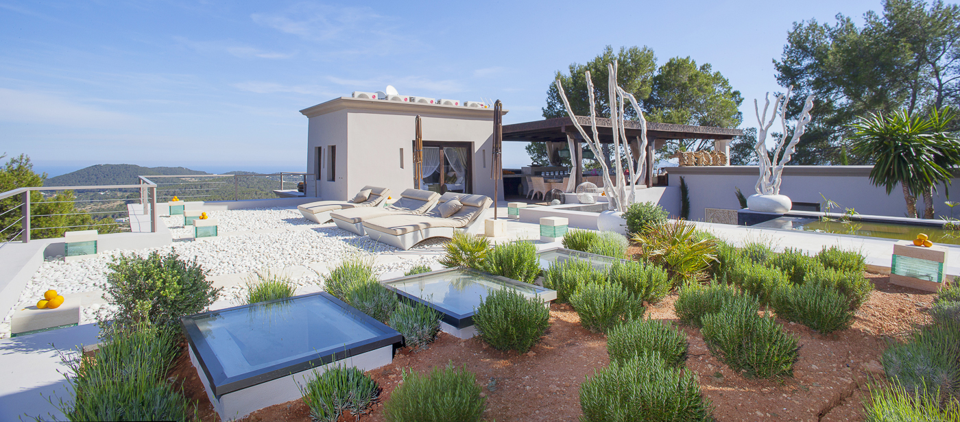 VILLA 304  4 BEDROOMS SALINAS IBIZA gallery image 8
