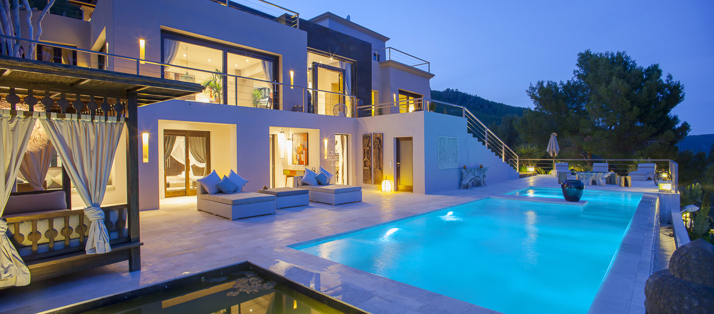VILLA 304  4 BEDROOMS SALINAS IBIZA gallery image 2