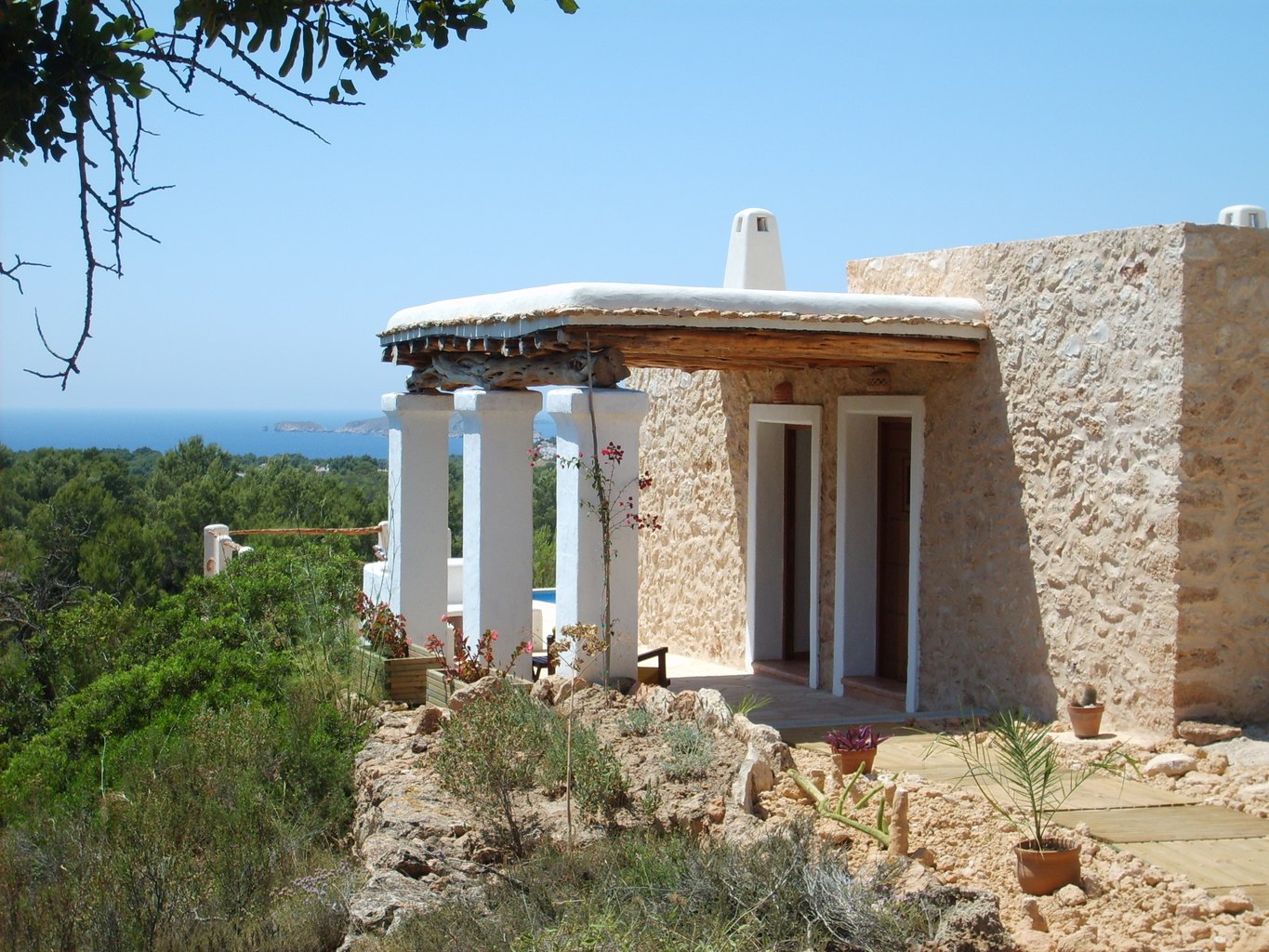 VILLA 278 1 BEDROOM CALA TARIDA IBIZA gallery image 1