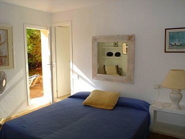 villa 96-4 bedrooms-es cubells13