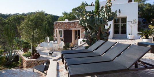 VILLA 304  4 BEDROOMS SALINAS IBIZA