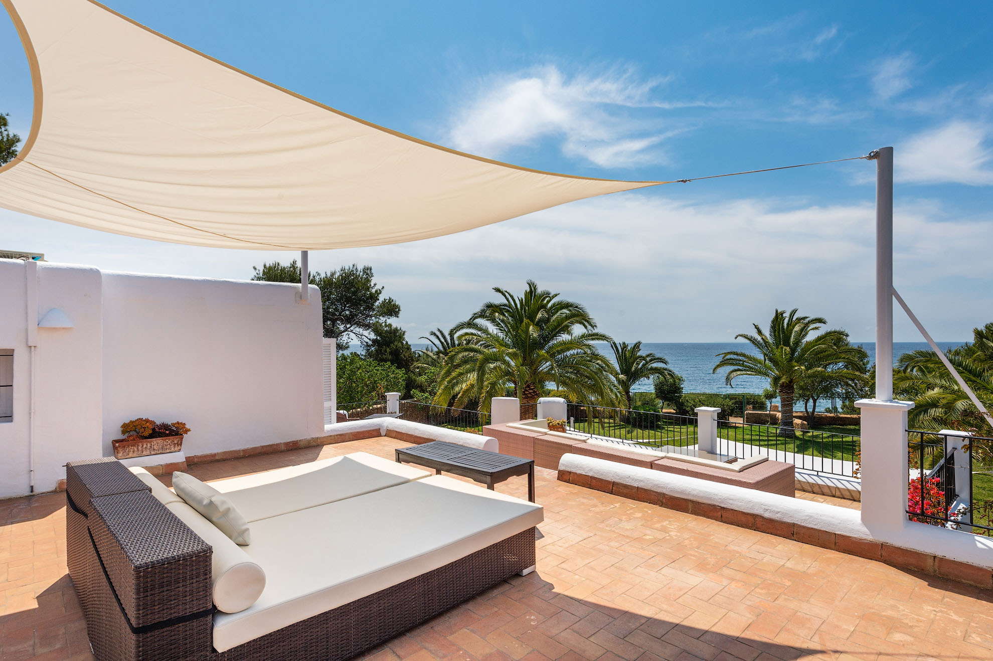 Villa 313  8 BEDROOMS CALA PADA IBIZA gallery image 2