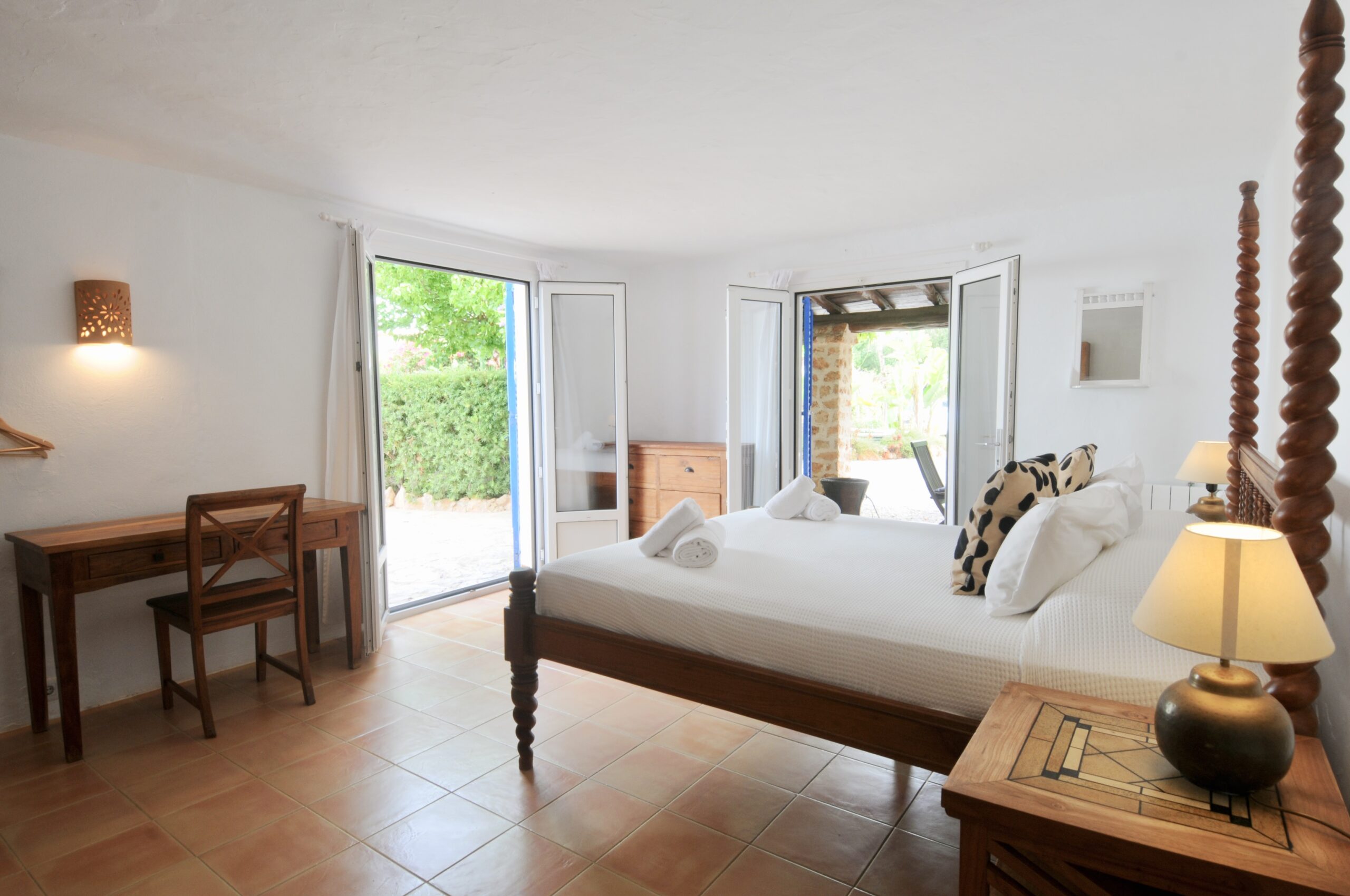 Villa 313  8 BEDROOMS CALA PADA IBIZA gallery image 13