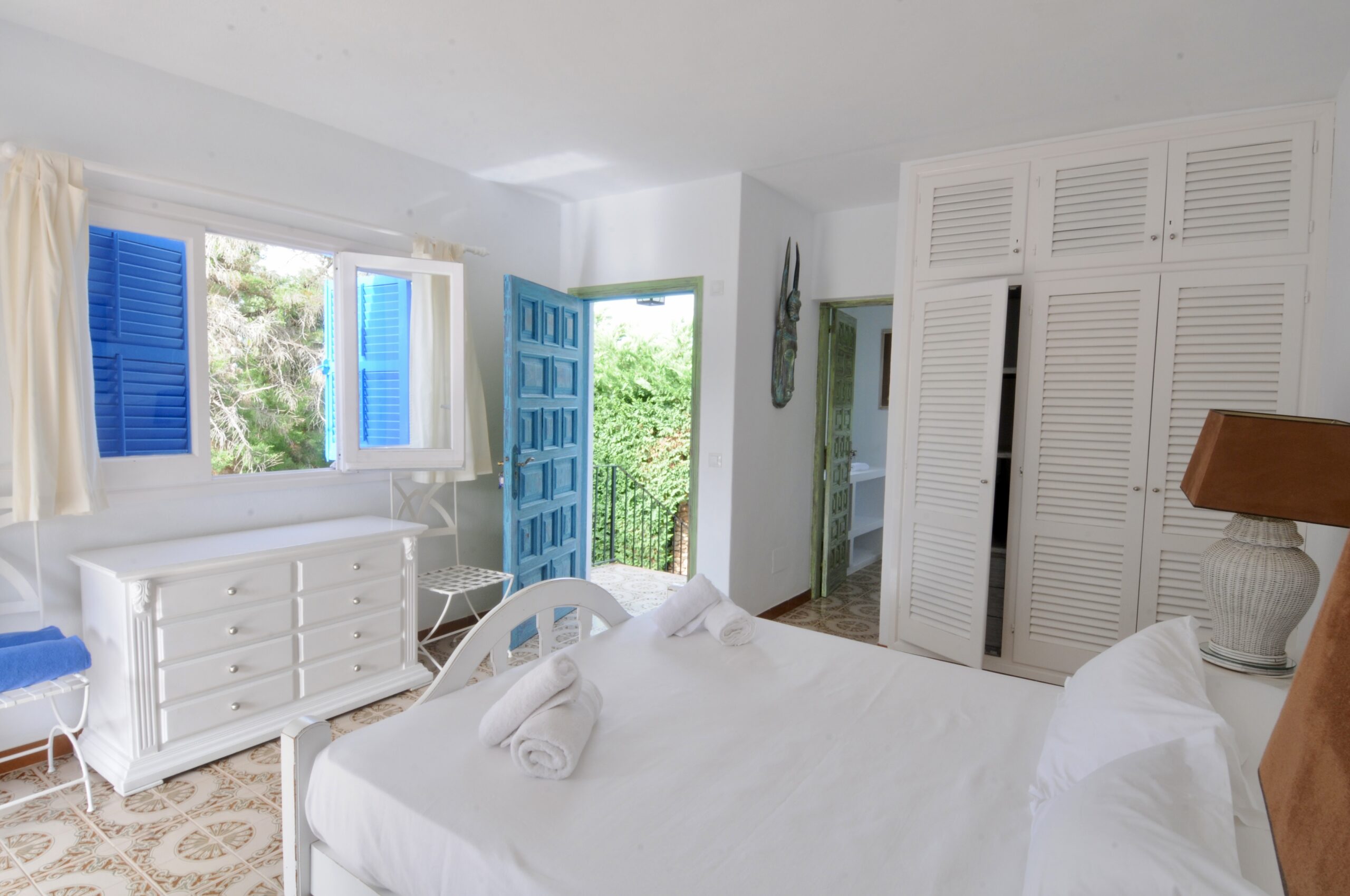 Villa 313  8 BEDROOMS CALA PADA IBIZA gallery image 21