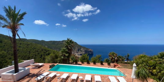 VILLA 40 6 BEDROOMS SAN MIGUEL IBIZA