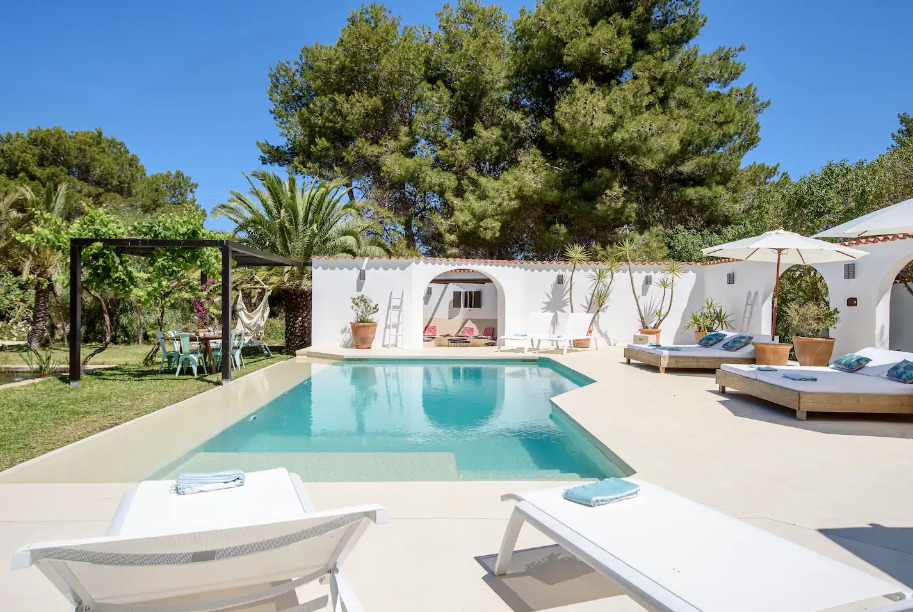 VILLA 371 – 6 BEDROOMS – PORT DES TORRENT AREA gallery image 1