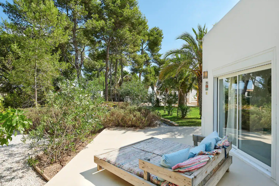 VILLA 371 – 6 BEDROOMS – PORT DES TORRENT AREA gallery image 27