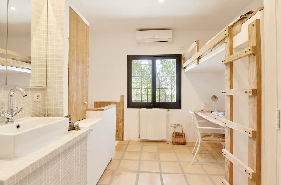 VILLA 371 – 6 BEDROOMS – PORT DES TORRENT AREA gallery image 31