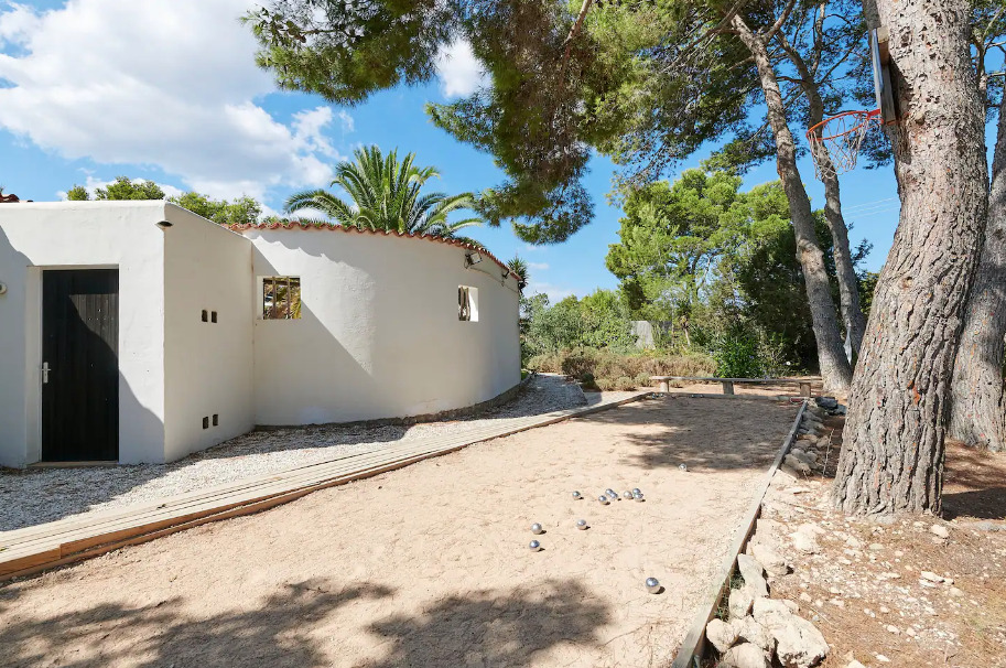 VILLA 371 – 6 BEDROOMS – PORT DES TORRENT AREA gallery image 33